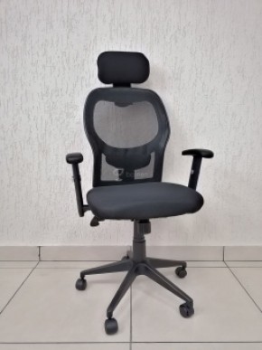 Кресло Barneo K-128 для персонала (черная ткань черная сетка) в Лысьве - lysva.ok-mebel.com | фото