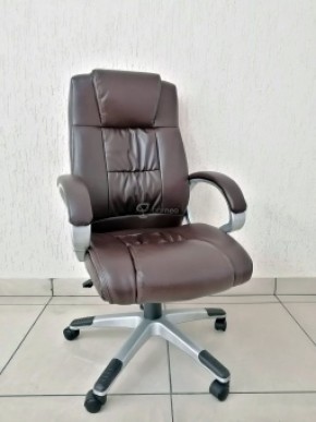 Кресло Barneo K-6 для руководителя (коричневая экокожа) в Лысьве - lysva.ok-mebel.com | фото